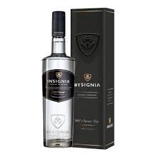 Singani Insignia en Caja negra